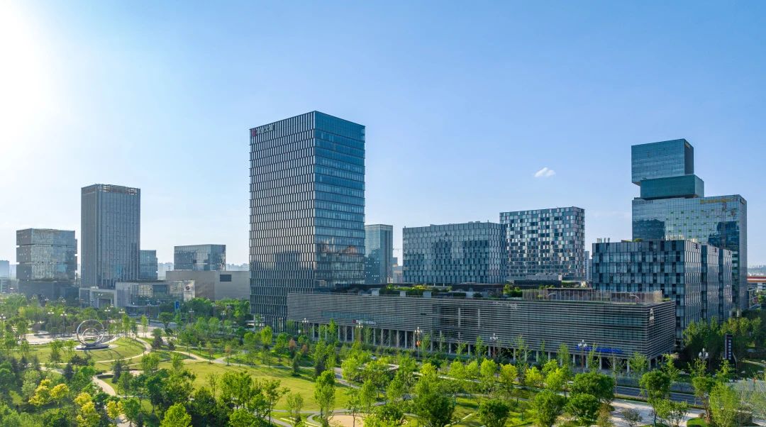陕西日报刊发报道《秦创原创新资本发展大会举行——秦创原科技创新投资股份有限公司揭牌 首期100亿元科创母基金发布》