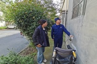 渭城街道消防所联合综治网格员开展电动车专项整治