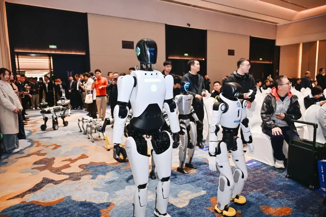 陕西省机器人产业链推介招商签约互采对接会在西咸新区沣东新城举行