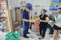 西咸新区消防救援支队开展辖区商铺消防安全隐患排查工作