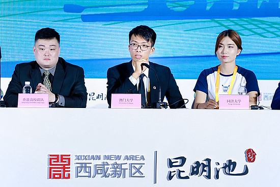 3b6b164a-c4c5-4817-a8ef-a4211843632e.jpg