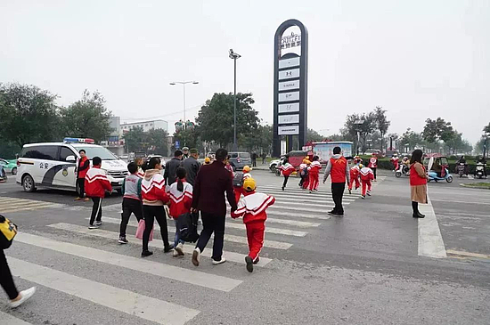 微信图片_20191101115711.jpg 微信图片_20191101115711.jpg