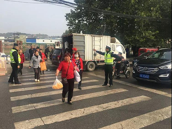 微信图片_20191101115640.jpg 微信图片_20191101115640.jpg