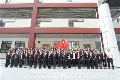 res31_attpic_brief.jpg res31_attpic_brief.jpg