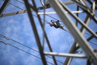 国网西咸新区供电公司全力备战  保障电网平稳度冬