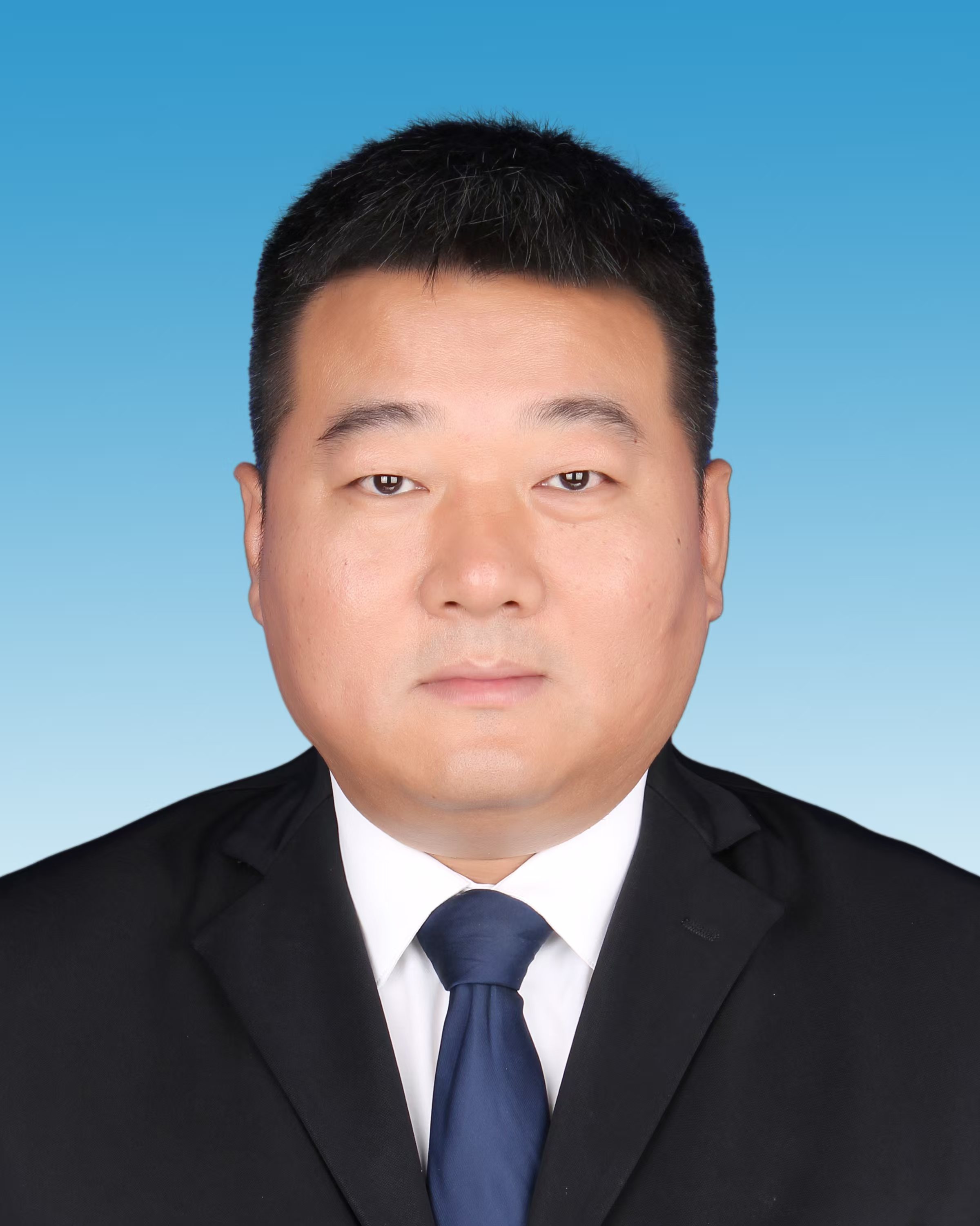 周亮