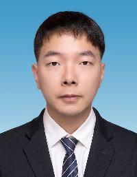黄小东