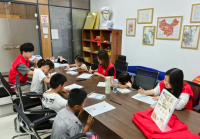 大学生“入职”社区，办好邻里身边事