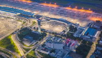 西咸新区空港新城举行航空枢纽重点项目签约暨航线开通仪式