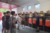 西咸新区消防救援支队崇文小型消防救援站开展队站开放日活动