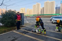 西咸新区消防救援支队同文路小型站开展冬季大练兵