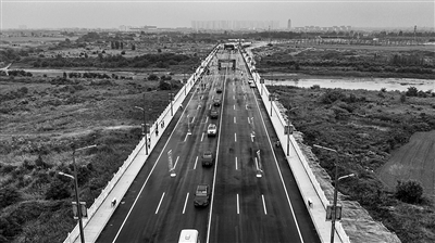 1208669_sqlin_1563443983124_b.jpg 1208669_sqlin_1563443983124_b.jpg