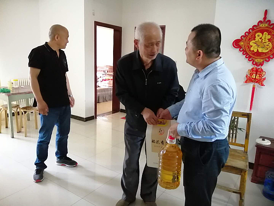 图4.jpg
