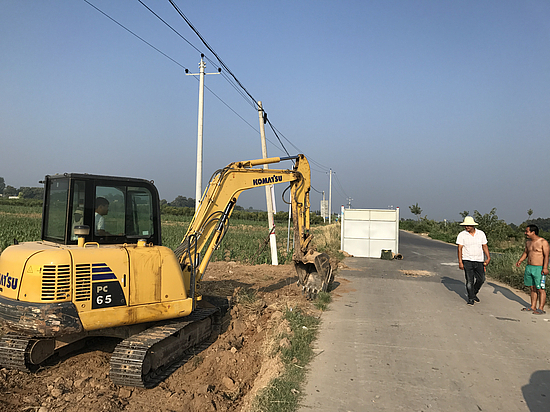 道路拓宽.JPG 道路拓宽.JPG