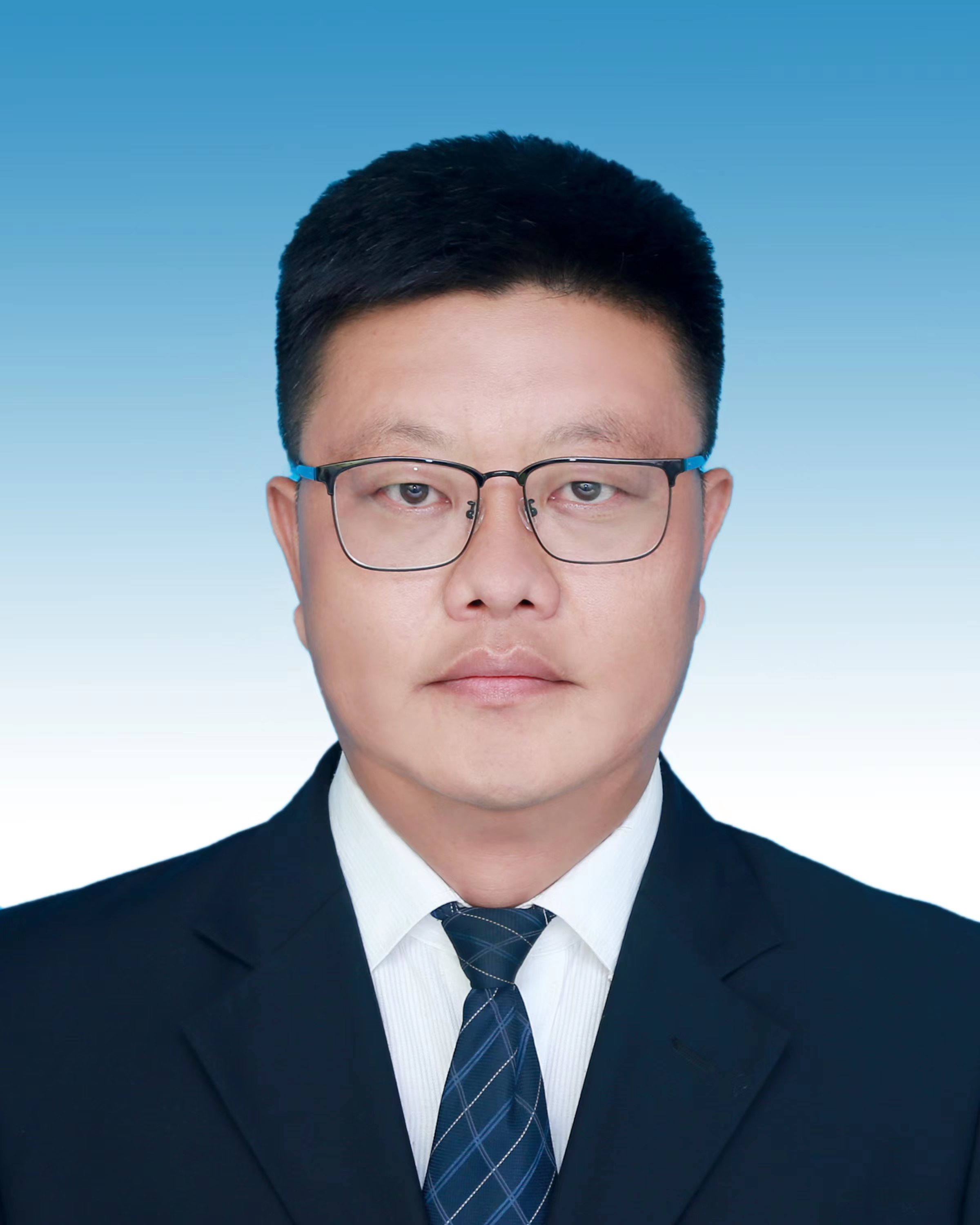 党鹏