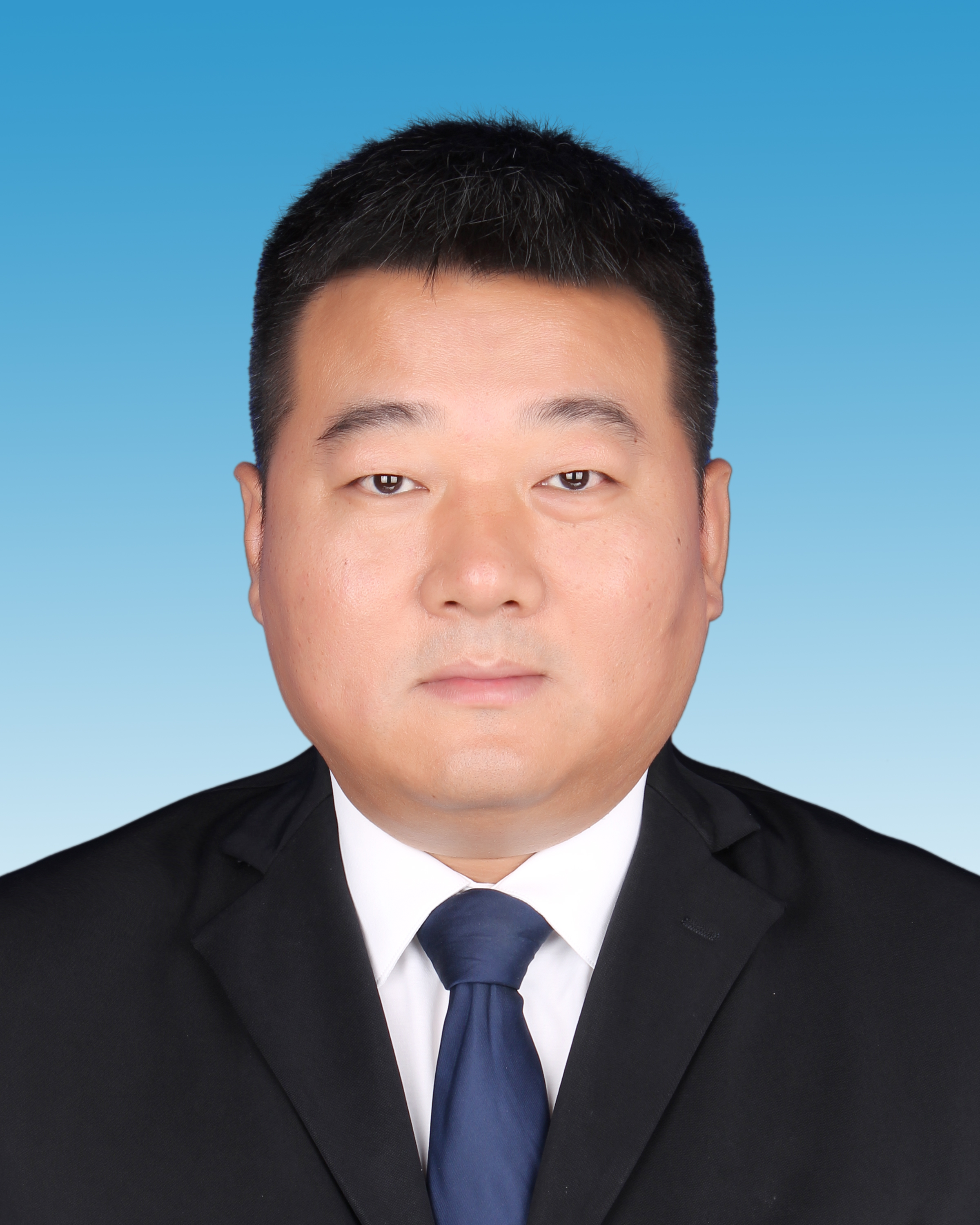 周亮