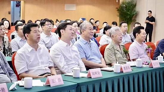 微信图片_20190725223945.jpg