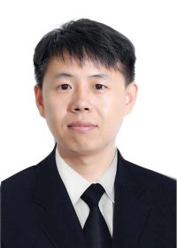 崔明建