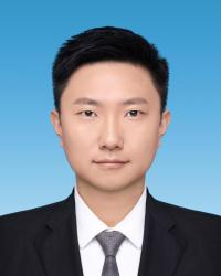 万志龙