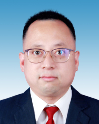 李炜