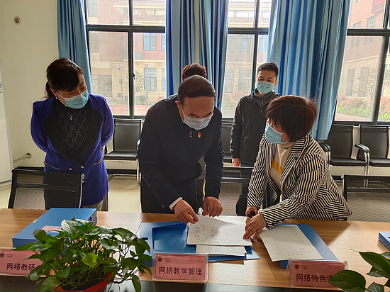 图片2.png 图片2.png