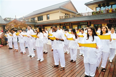 res07_attpic_brief.jpg res07_attpic_brief.jpg