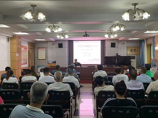 图片2.jpg 图片2.jpg