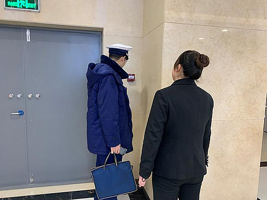 图片2.jpg 图片2.jpg