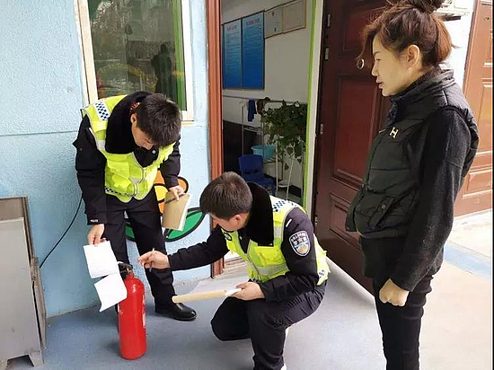 图片2.jpg 图片2.jpg