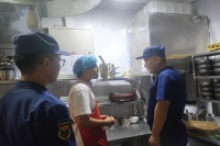 西咸新区消防救援支队深入辖区“九小场所”开展消防安全隐患排查工作